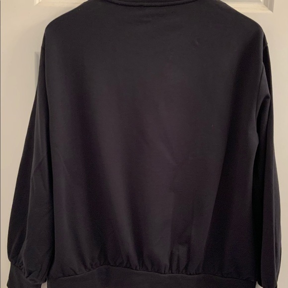 Vince Camuto Gameday Crewneck Sweatshirt- NWT - Medium - Picture 9 of 11